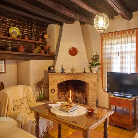 El Zarzo Country house *